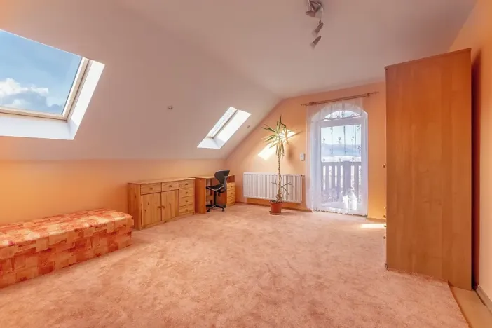 Prodej rodinného domu, Modlany, 121 m2