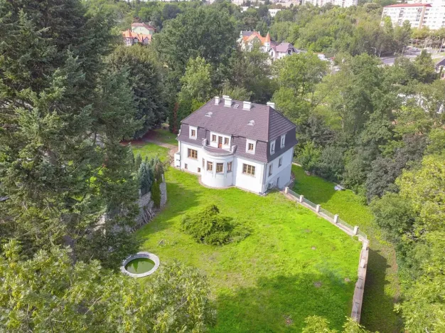 Prodej vily, Ústí nad Labem, Elišky Krásnohorské, 455 m2