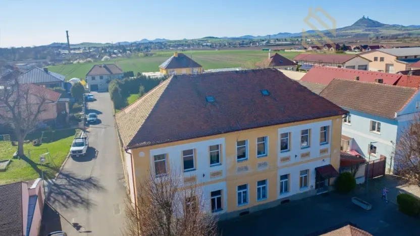 Prodej rodinného domu, Radovesice, 520 m2