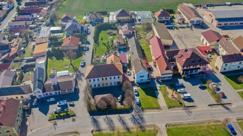 Prodej rodinného domu, Radovesice, 520 m2