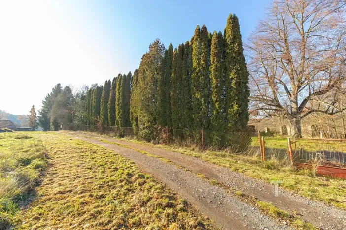 Prodej vícegeneračního domu, Vrchotovy Janovice, 380 m2