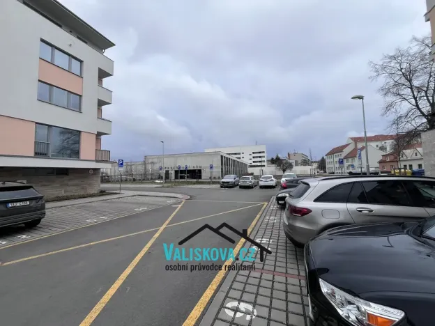 Pronájem bytu 3+kk, Kroměříž, Velehradská, 89 m2