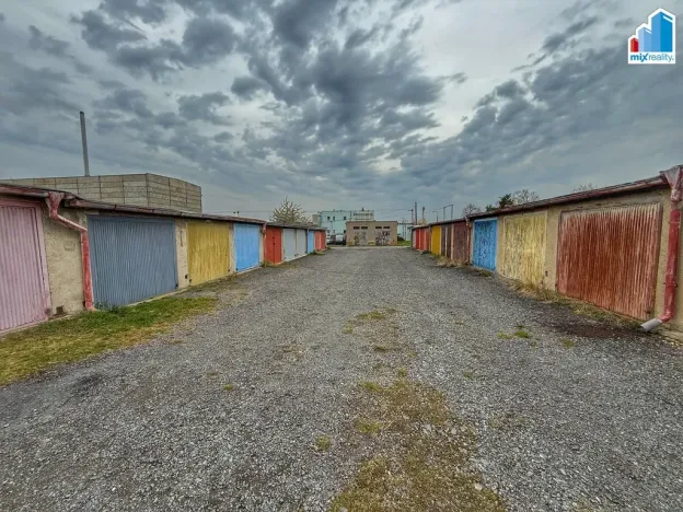 Pronájem garáže, Plzeň, Skladová, 18 m2