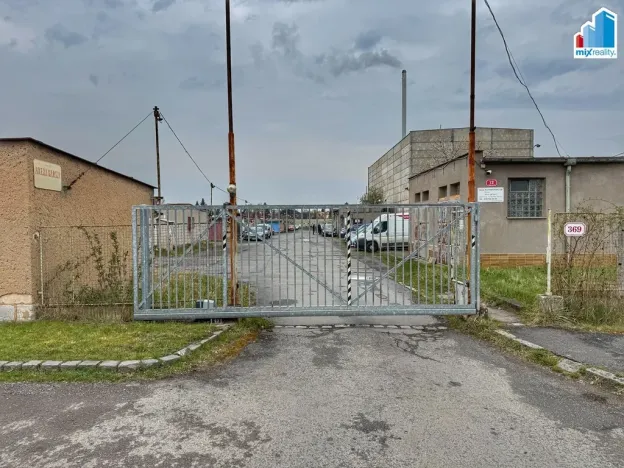 Pronájem garáže, Plzeň, Skladová, 18 m2