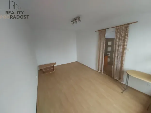 Pronájem bytu 1+1, Dubí, Ruská, 35 m2