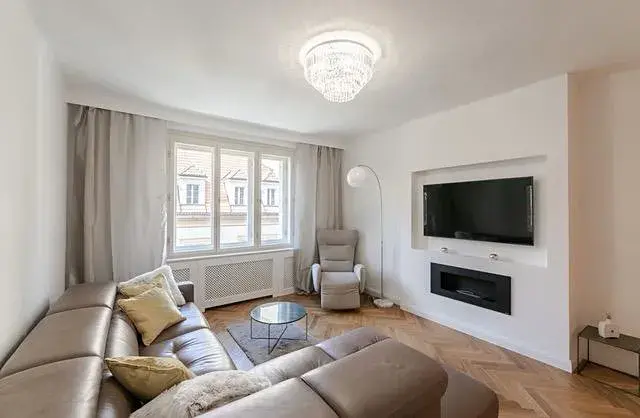 Pronájem bytu 3+1, Praha - Staré Město, Dlouhá, 84 m2