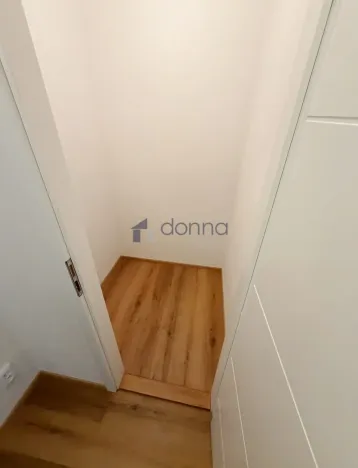 Pronájem bytu 3+kk, Praha, V dolině, 59 m2