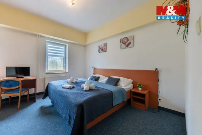 Prodej ubytování, Chodov, Poděbradova, 2700 m2