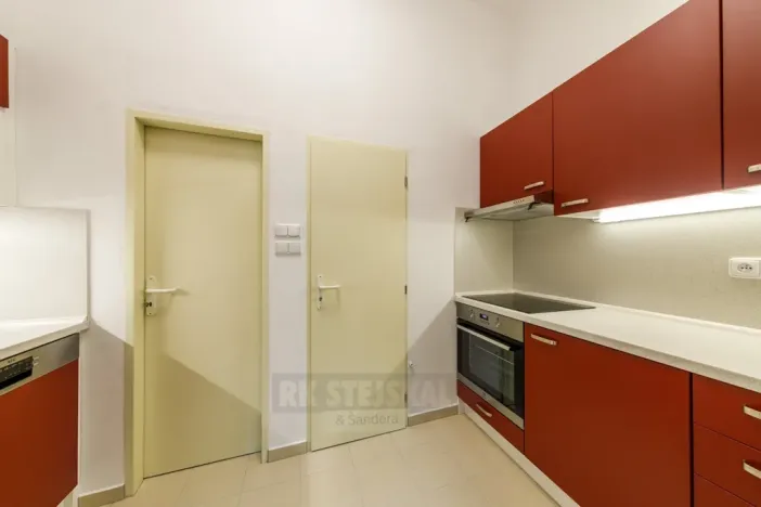 Pronájem bytu 2+1, České Budějovice - České Budějovice 1, nám. Přemysla Otakara II., 103 m2