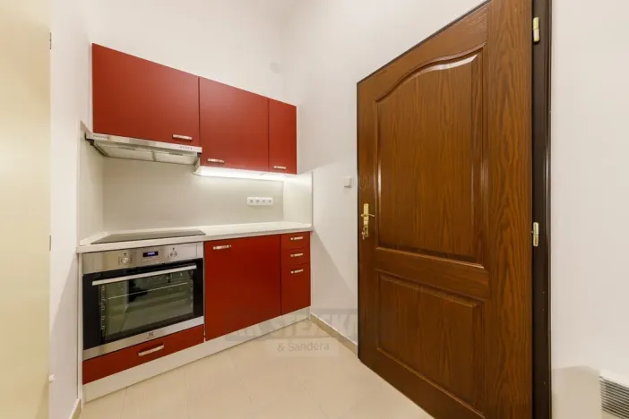 Pronájem bytu 2+1, České Budějovice - České Budějovice 1, nám. Přemysla Otakara II., 103 m2