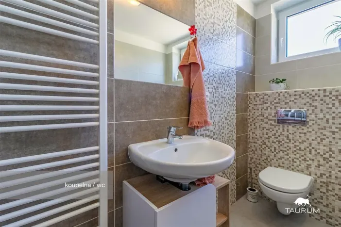 Prodej bytu 2+kk, Plzeň - Valcha, Špačková, 56 m2