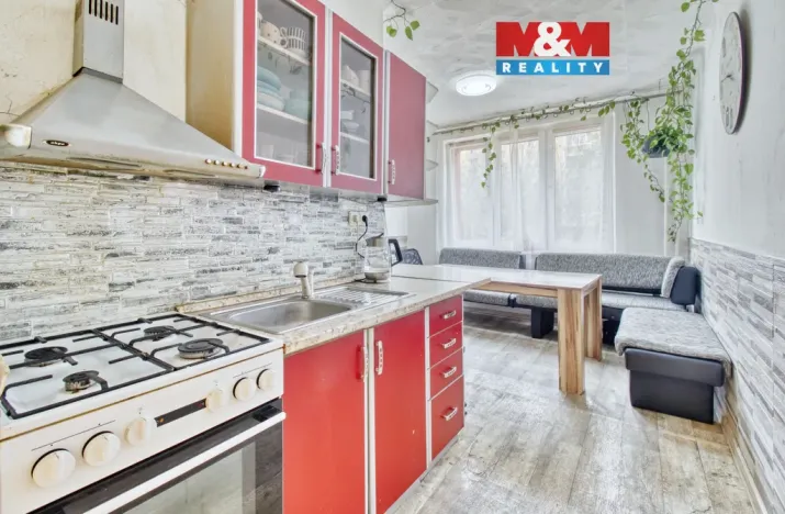 Prodej bytu 2+1, Chomutov, Kamenná, 59 m2