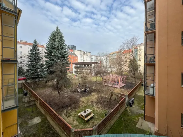 Prodej bytu 2+kk, Praha - Holešovice, U průhonu, 48 m2