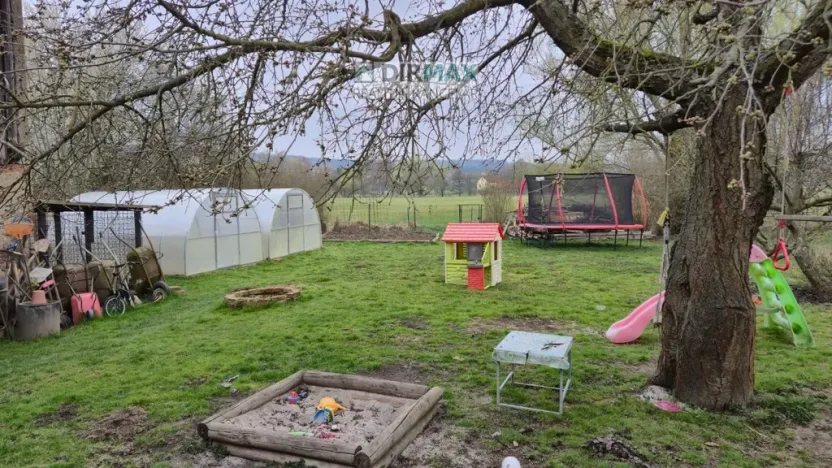 Prodej rodinného domu, Milavče, 250 m2