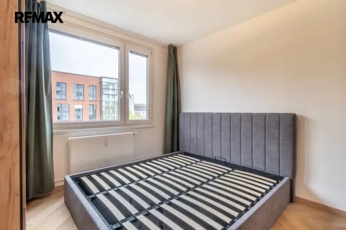 Pronájem bytu 3+1, Praha - Karlín, Molákova, 63 m2