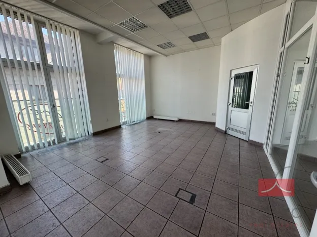 Prodej komerční nemovitosti, Světlá nad Sázavou, Lánecká, 1000 m2