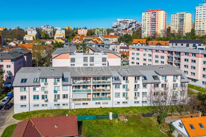 Pronájem bytu 1+kk, Praha - Záběhlice, Záběhlická, 32 m2