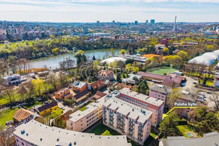 Pronájem bytu 1+kk, Praha - Záběhlice, Záběhlická, 32 m2