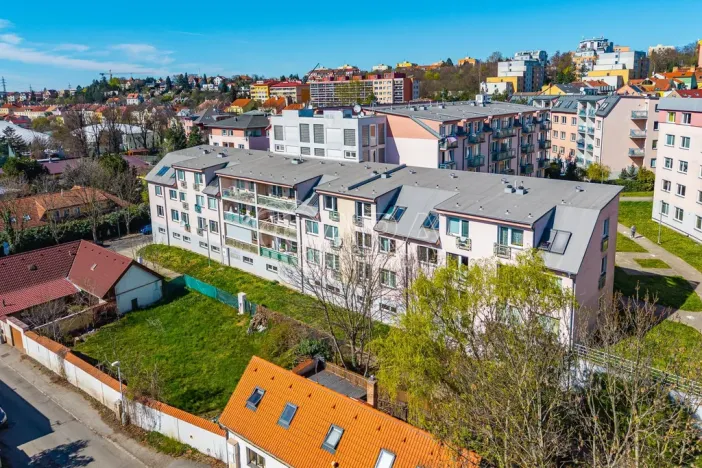 Pronájem bytu 1+kk, Praha - Záběhlice, Záběhlická, 32 m2