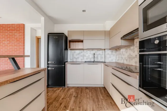 Prodej bytu 3+kk, Heřmanova Huť - Vlkýš, Revoluční, 77 m2