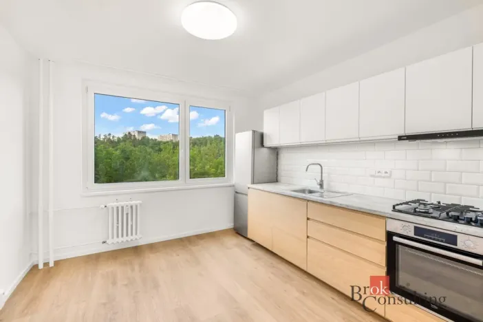 Pronájem bytu 3+1, Praha - Modřany, Urbánkova, 76 m2