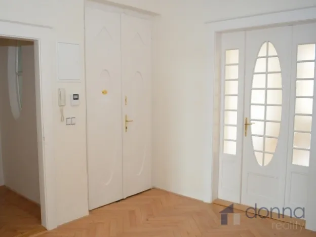 Pronájem bytu 3+1, Praha, náměstí 14. října, 120 m2