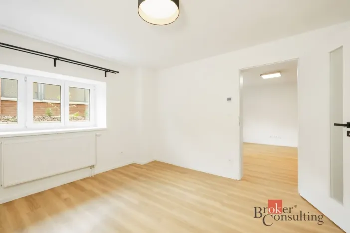 Pronájem bytu 2+1, Praha - Strašnice, Mukařovská, 60 m2