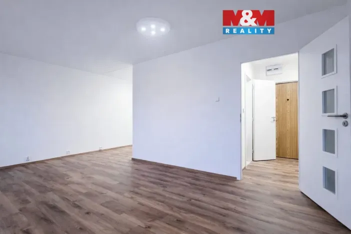 Pronájem bytu 1+kk, Most, Česká, 33 m2