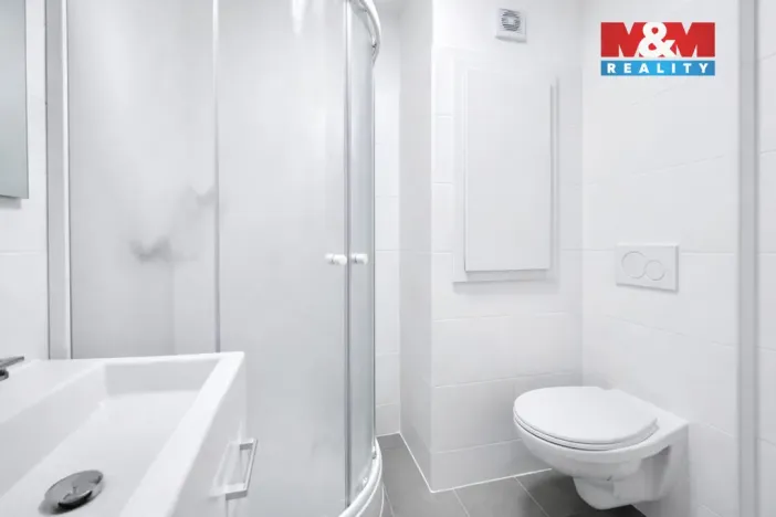 Pronájem bytu 1+kk, Most, Česká, 33 m2