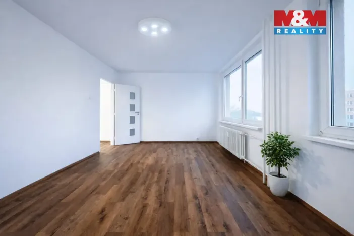 Pronájem bytu 1+kk, Most, Česká, 33 m2