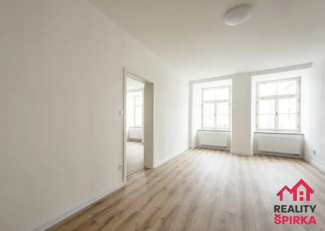 Pronájem bytu 2+1, Moravská Třebová - Město, nám. T. G. Masaryka, 78 m2