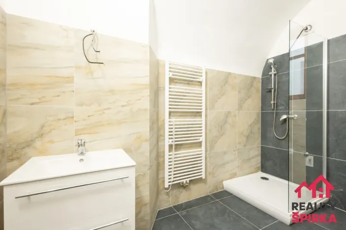 Pronájem bytu 2+1, Moravská Třebová - Město, nám. T. G. Masaryka, 78 m2