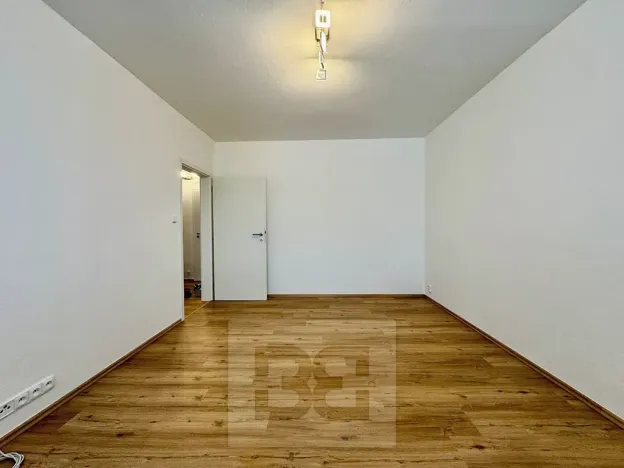 Pronájem bytu 2+1, Zlín, Kúty, 55 m2