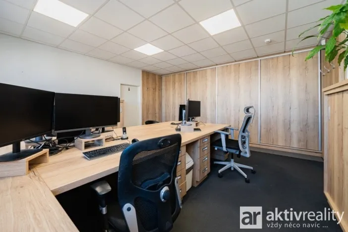 Pronájem kanceláře, Neratovice - Horňátky, 240 m2