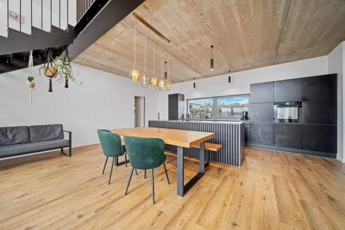 Prodej vícegeneračního domu, Náchod - Pavlišov, 240 m2