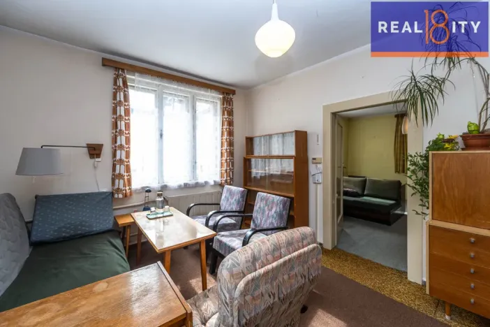 Prodej rodinného domu, Praha, V údolí, 264 m2