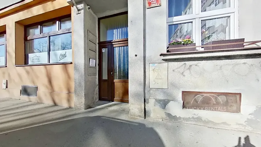 Pronájem bytu 1+kk, Praha - Braník, Branická, 33 m2