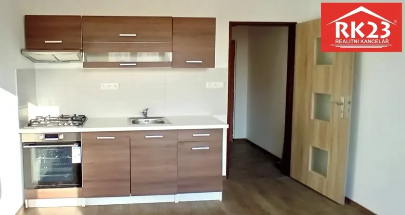 Pronájem bytu 1+1, Mariánské Lázně - Úšovice, Za Tratí, 35 m2