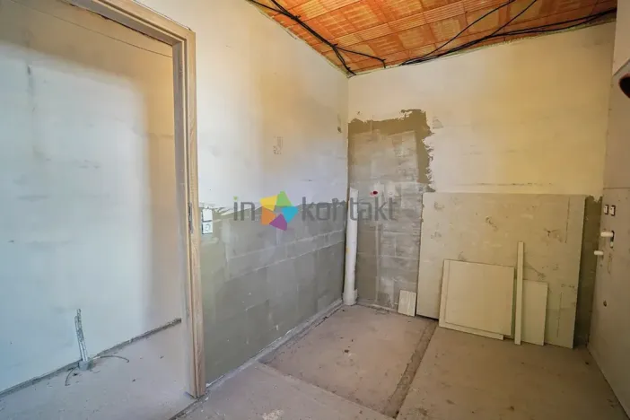 Prodej rodinného domu, Holasovice, 107 m2