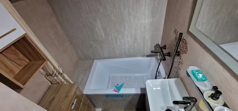 Prodej bytu 2+1, Teplice, Libušina, 58 m2