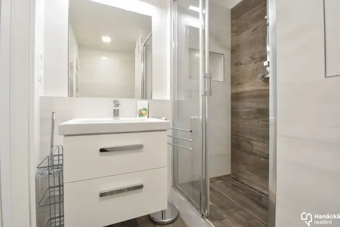 Pronájem bytu 2+kk, Olomouc, Černá cesta, 41 m2