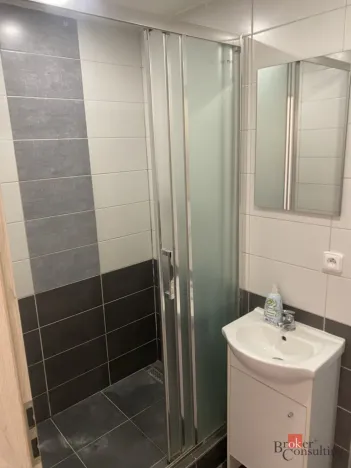 Pronájem bytu 1+kk, Nový Bor, Svojsíkova, 28 m2