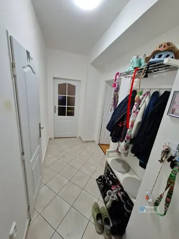 Prodej bytu 3+1, Praha - Letňany, Vítkovická, 65 m2