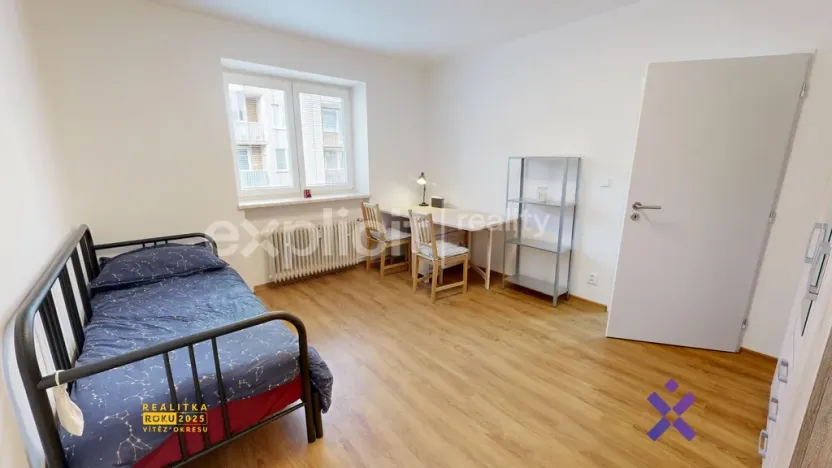 Pronájem bytu 1+1, Vsetín, Na Hrázi, 31 m2