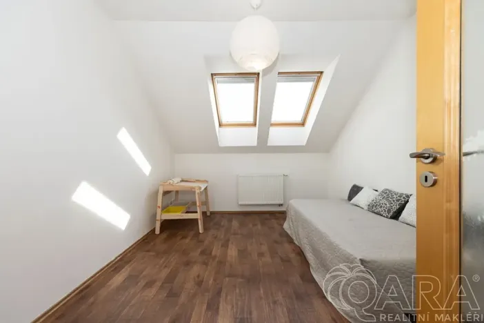 Prodej rodinného domu, Dolní Břežany, K Písnici, 136 m2