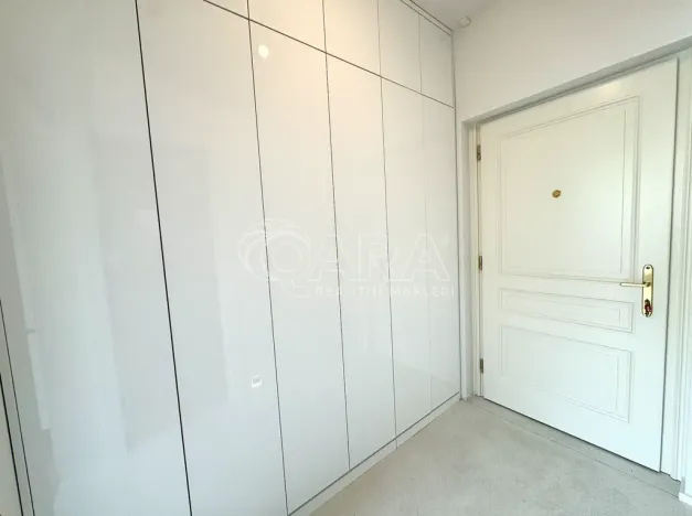 Pronájem bytu 1+kk, Praha - Smíchov, Holečkova, 56 m2