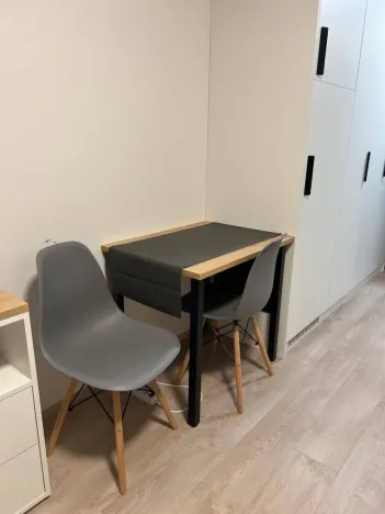 Pronájem bytu 1+kk, Praha - Smíchov, Mozartova, 20 m2