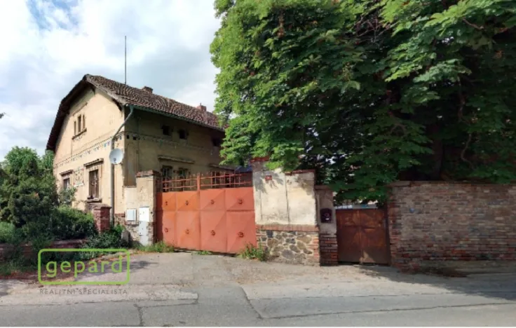 Prodej podílu 1/4 zemědělské usedlosti, Praha - Nebušice, Tuchoměřická, 568 m2