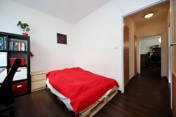 Pronájem bytu 3+kk, Praha - Libeň, Rozšířená, 72 m2