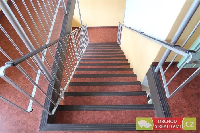 Pronájem bytu 2+kk, Praha, Ctěnická, 39 m2